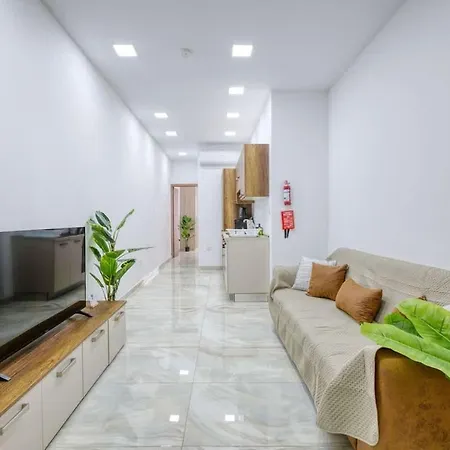 Thirtynine Walk To Balluta Bay & Ferries Daire *