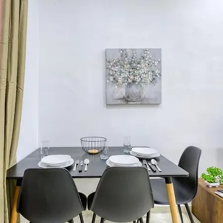 Appartement Thirtynine Walk To Balluta Bay & Ferries *