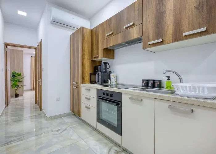 Appartement Thirtynine Walk To Balluta Bay & Ferries *