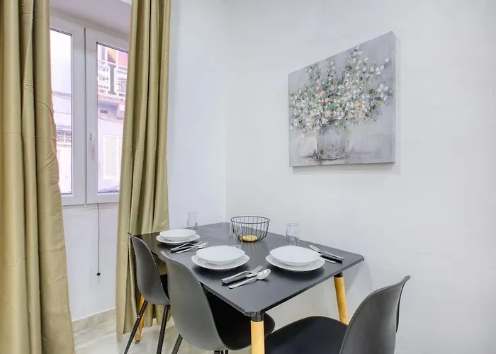 Thirtynine Walk To Balluta Bay & Ferries Apartament Sliema